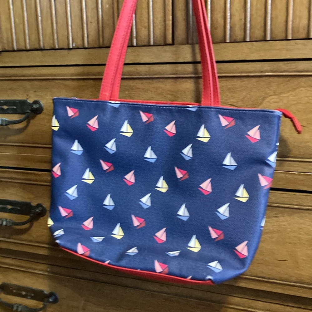 ☃️ Christopher & Banks sailboat handbag